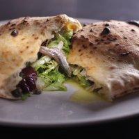 Calzone scarola - Panuozzo e Pizza da Tina Capaccio