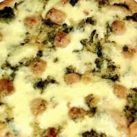 Pizza broccoli & salsiccia - Panuozzo e Pizza da Tina Capaccio