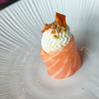 409 Gunkan salmone con philadelphia 2PZ - SHINKO SUSHI