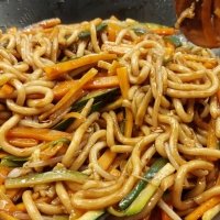 Udon con verdure - Moko Sushi