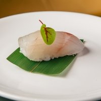 NIGIRI SUZUKI 2PZ - Moko Sushi