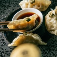 ravioli di pollo fritti 4pz - Moko Sushi