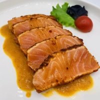 Salmon tataki (8PZ) - Ikura Sushi Sorrento
