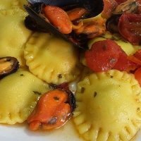 Ravioli di ricotta al profumo di limone e cozze - Demo gastronomia
