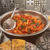 Rigatoni al pomodoro - Madegra Salerno Food