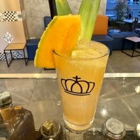 PALOMA - Madegra Bar