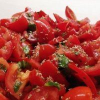 Iinsalata di Pomodori  scalogno e friarielli  (peperoncini verdi) - Caffè Centrale Capaccio