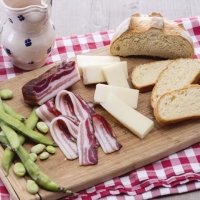 Fave pancetta e pecorino - Caffè Centrale Capaccio