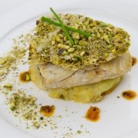 PESCE  SPADA IN CROSTA DI PISTACCHI - Demo Bari Ristorante