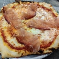 Margherita e prosciutto - Pizza Country