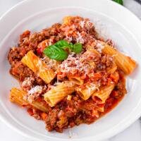 Rigatone alla Bolognese - Monréal