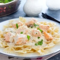 FARFALLE AL SALMONE - Tre G Food