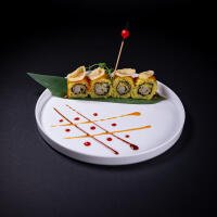KiiRO ROLL - Rakki Sushi