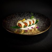 Sake Avocado - Rakki Sushi