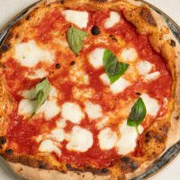 Margherita con bufala - Origini Pizzeria e Trattoria
