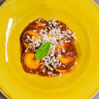HP - Ravioli con Ricotta Di Bufala, Pomodoro e Basilico - Prime Querce Menù