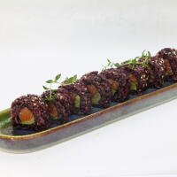 230 - Ura Black Salmone - Sushi D'Oro