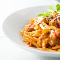 Trofia melanzane e salsiccia - Paestum in Tavola