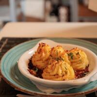 Tegamino di purè di patate, salmone e provola - Paestum in Tavola