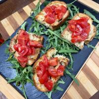 Bruschette al pomodoro - Hamburgeria 82