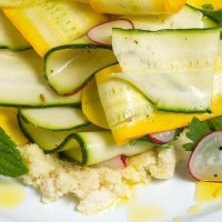 Carpaccio di Zucchine con Hummus di ceci - Pop Burgers Monopoli