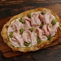Pinsa Mortadella, Pesto, Pistacchi - Cliff