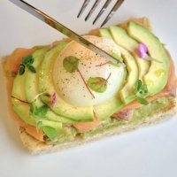 Avocado Toast Salmone - Salotto