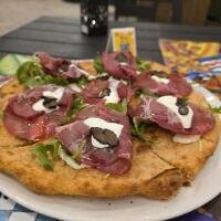 Pizza fritta doppia cottura - L’Oasi di Apizzastreet