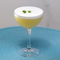 St. German Sour - Nereo Sunset Bar