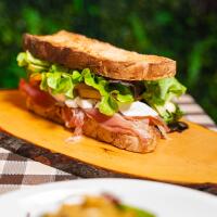 Zingara ischitana - Tamburella - Trattoria e Pizzeria