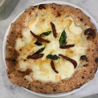 Quattro Formaggi a Modo Nostro - Pizza Export - Bologna