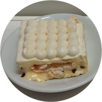 cremoso alla panna e meringa - Pizzeria Storia e Tradizione