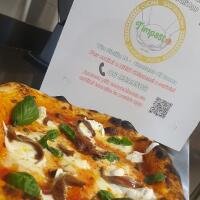 La Napoli di Sciacca con Filetti di Alici - Pizzeria T'Impasto