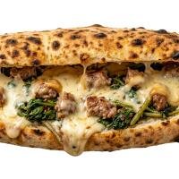 Panuozzo Salsiccia e friarielli - Zito Gianluca Pizzeria