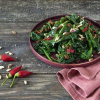 Spinaci al peperoncino - Vacca Bòna