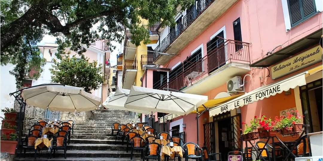 Bar Pizzeria Gelateria  Le Tre Fontane