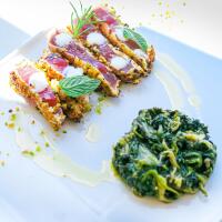 Tonno in Crosta di Pistacchio - Ristorante tre gufi