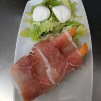 PROSCIUTTO  MELONE E BOCCONCINI - Lido Santa Maria