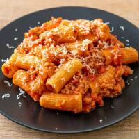 Pasta al ragù - Chalet Malibu