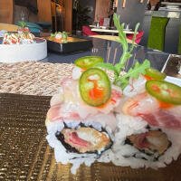 U29 - URA YUZU ROLL 4PZ - Z9 Sushi Pozzuoli