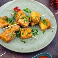 173 - SPIEDINI DI TOFU 2PZ - Z9 Sushi Pozzuoli