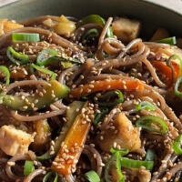 193 - YAKI SOBA VERDURE - Z9 Sushi Pozzuoli