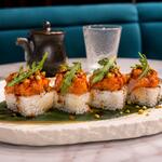 SALMON ROLL 4PZ - Z9 Sushi Pozzuoli