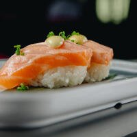 N16 - NIGIRI FLAMBE 1PZ - Z9 Sushi Pozzuoli