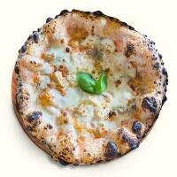 4 Formaggi - Pizze in Piazza Acciaroli