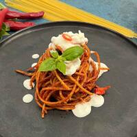 Spaghettone all'Assassina 4.0 con stracciatella affumicata - Minuetti LAB