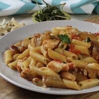 Pennette con pomodorino, melanzane e pesce spada - Minuetti LAB
