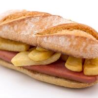 Panino wurstel e patatine - Food Evolution