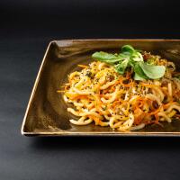 YAKI UDON CON VERDURE - Misaki Pompei