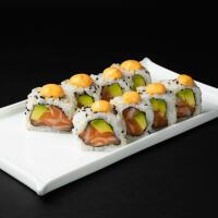 URAMAKI SPICY SALMON 8PZ - Misaki Pompei
